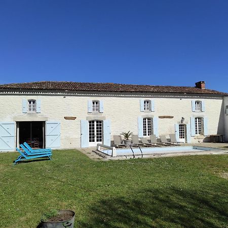 Les Gites De Charloteau Corme-Ecluse Exteriér fotografie